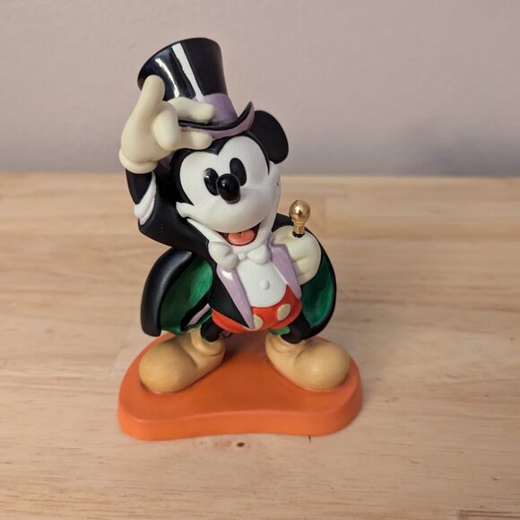 WDCC Disney Magician Mickey "On with the Show!" Figurine New in Box and COA - Picture 2 of 11